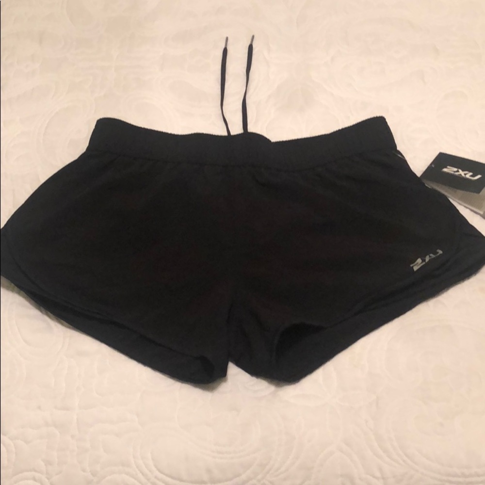 2xu women’s pace 3” running shorts